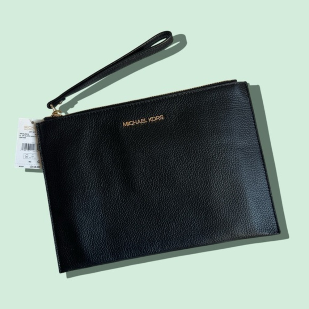 NWT MICHAEL KORS XL Zip Clutch Leather Wristlet